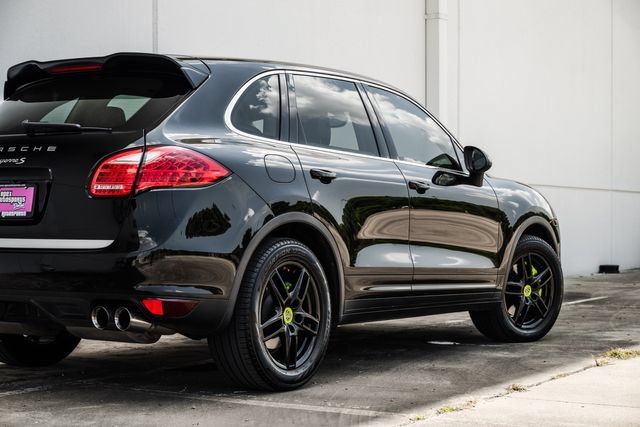 Used 2014 Porsche Cayenne S AWD/4WD image 51