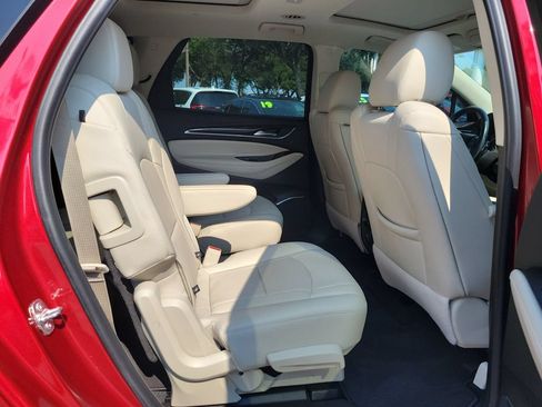 Used 2024 Buick Enclave Premium w/ Experience Buick Package FWD image 24