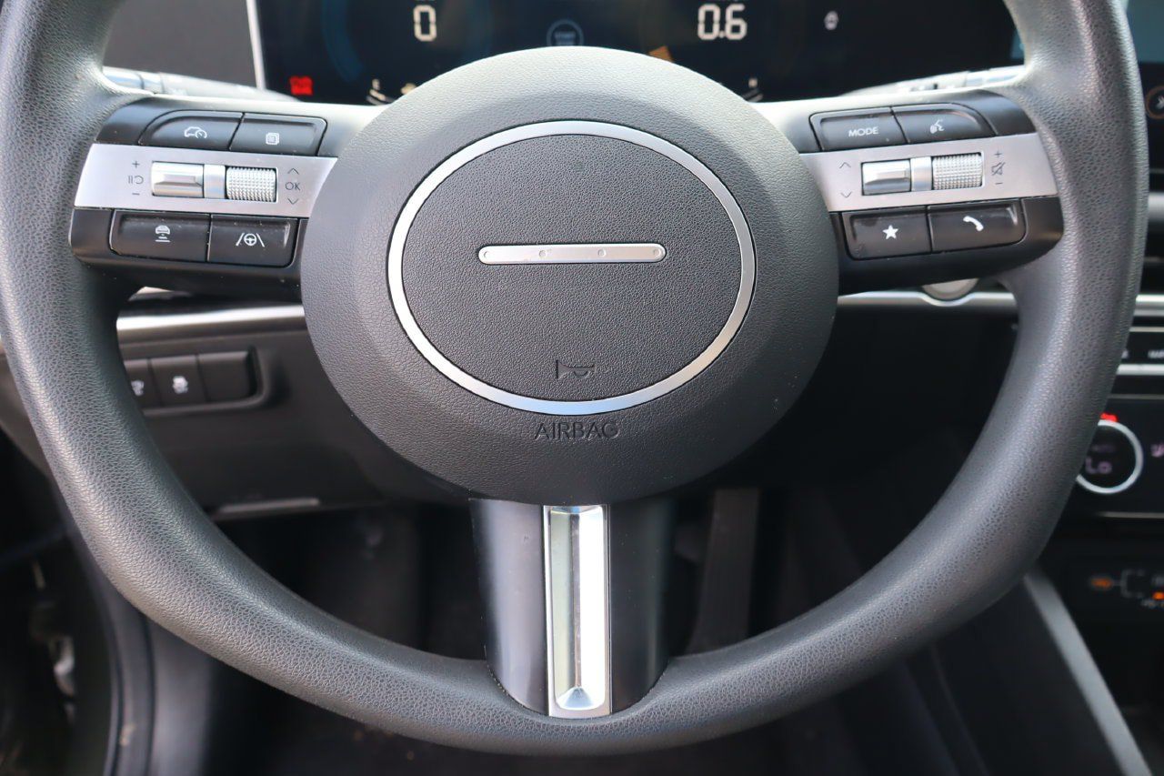 Used 2025 Hyundai Tucson SEL FWD image 10