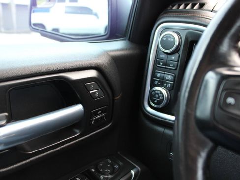 Used 2021 GMC Sierra 1500 AT4 AWD/4WD image 23