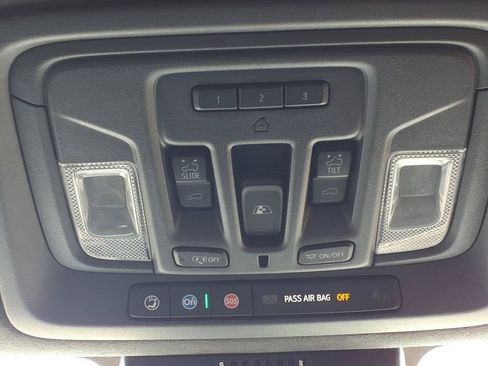 Used 2023 GMC Sierra 1500 AT4X AWD/4WD image 21