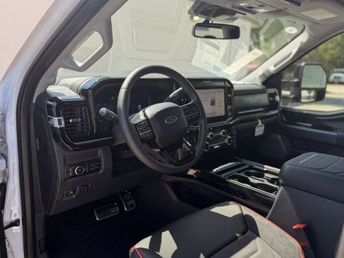 New 2026 Ford F250 Lariat w/ Black Appearance Package AWD/4WD image 15