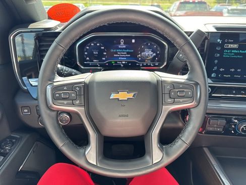 Used 2025 Chevrolet Silverado 2500 High Country w/ Z71 Off-Road Package image 18