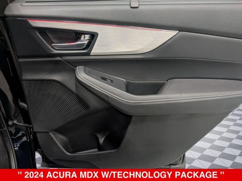 Used 2024 Acura MDX SH-AWD w/ Technology Package image 31