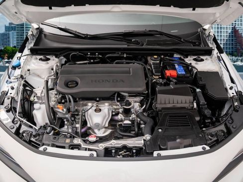 Used 2024 Honda Civic Sport image 25