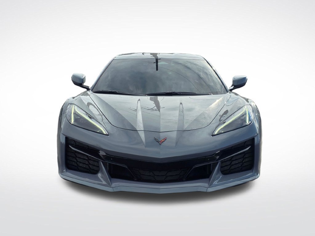 Used 2025 Chevrolet Corvette Z06 RWD image 8