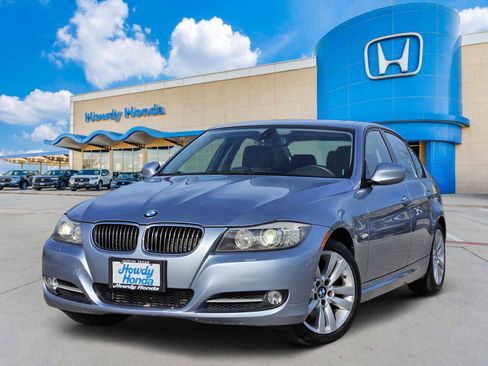 Used 2009 BMW 335i xDrive Sedan image 1