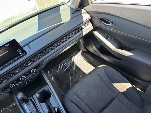 Certified 2024 Honda Accord EX image 14