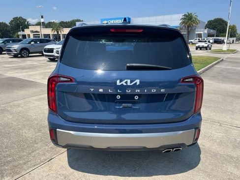 Used 2025 Kia Telluride S FWD image 5