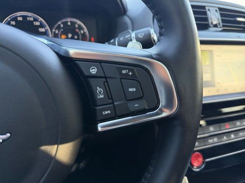 Used 2018 Jaguar XE S RWD image 23