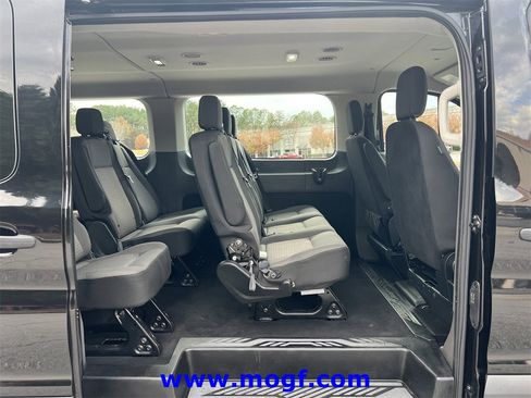 Used 2023 Ford Transit 350 XLT image 23