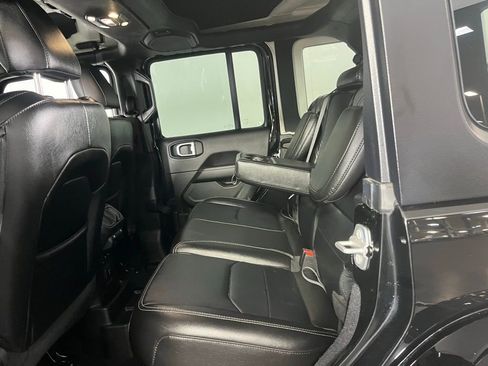 Used 2023 Jeep Wrangler Unlimited Sahara w/ Cold Weather Group image 26