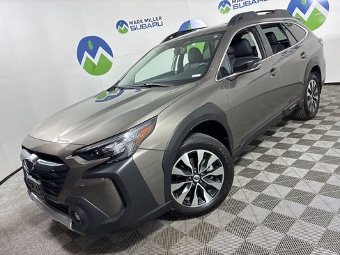 Used 2023 Subaru Outback Limited image 4