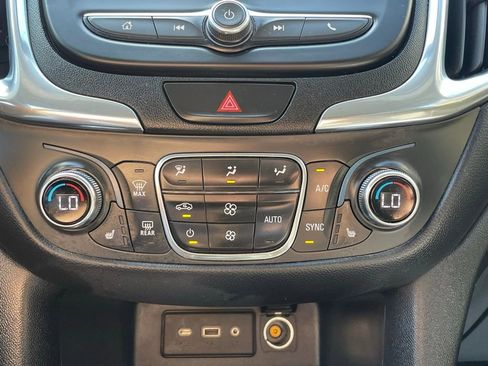 Certified 2021 Chevrolet Equinox LT AWD/4WD image 35