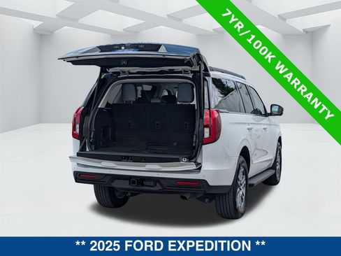 Certified 2025 Ford Expedition Active RWD image 17