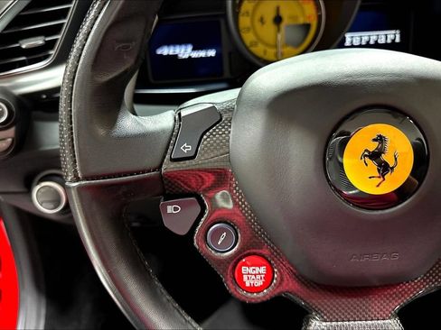 Used 2018 Ferrari 488 Spider RWD image 11