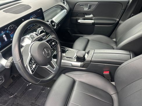 Certified 2022 Mercedes-Benz GLB 250 4MATIC image 10