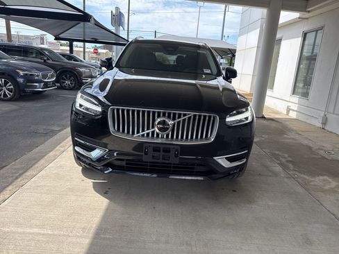 Used 2023 Volvo XC90 B6 Plus AWD/4WD image 2