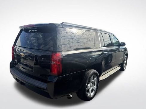 Used 2015 Chevrolet Suburban LT AWD/4WD image 5