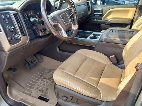 Used 2018 GMC Sierra 2500 Denali w/ Duramax Plus Package image 14