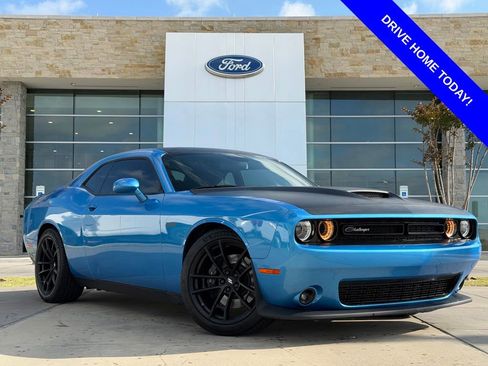 Used 2023 Dodge Challenger R/T Scat Pack w/ T/A Package RWD image 1