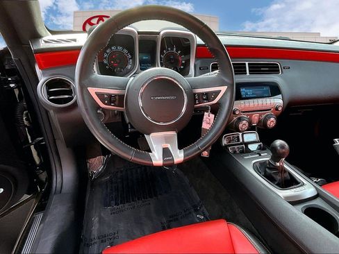 Used 2010 Chevrolet Camaro SS w/ RS Package image 5