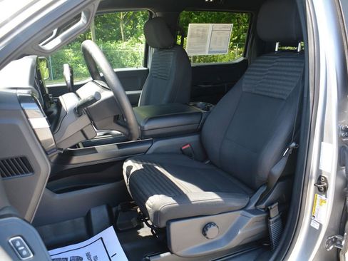 Used 2022 Ford F150 XL w/ STX Black Appearance Package AWD/4WD image 9