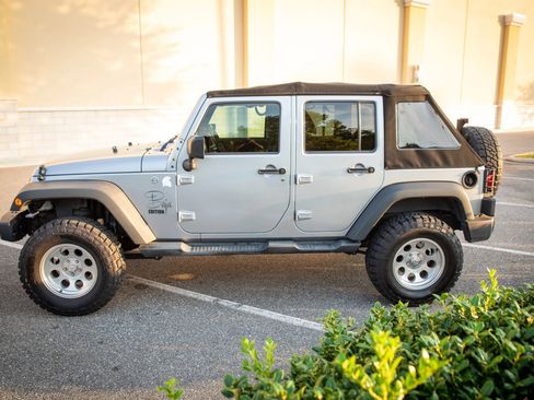 Used 2016 Jeep Wrangler Unlimited Sport w/ Quick Order Package 24S image 6