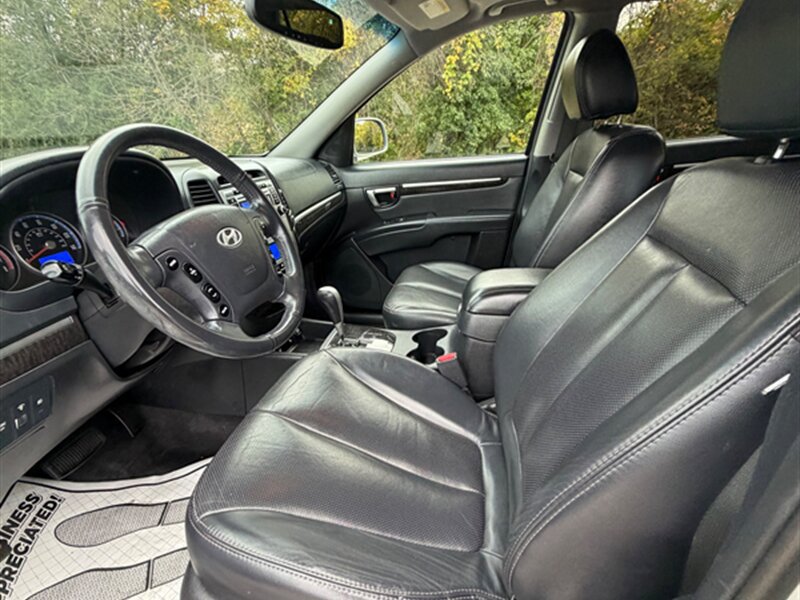 Used 2007 Hyundai Santa Fe SE FWD image 17