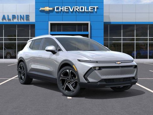 New 2026 Chevrolet Equinox EV LT w/ Convenience Package II AWD/4WD image 7