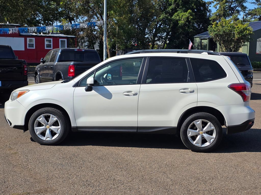 Used 2016 Subaru Forester 2.5i Premium AWD/4WD image 8