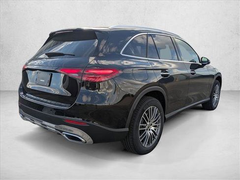 Certified 2026 Mercedes-Benz GLC 300 image 5