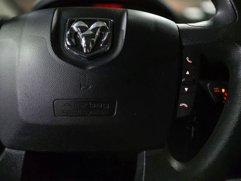 Used 2019 RAM ProMaster 3500 w/ Premium Appearance Group image 19