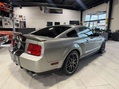 Used 2008 Ford Mustang Shelby GT500 RWD image 12