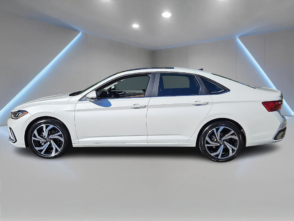 Certified 2026 Volkswagen Jetta SEL FWD image 7