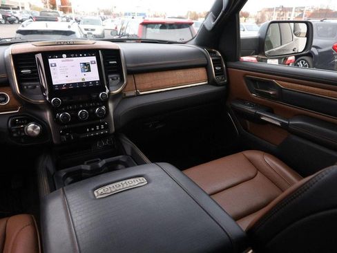 Used 2022 RAM 1500 Limited w/ Body Color Bumper Group image 26