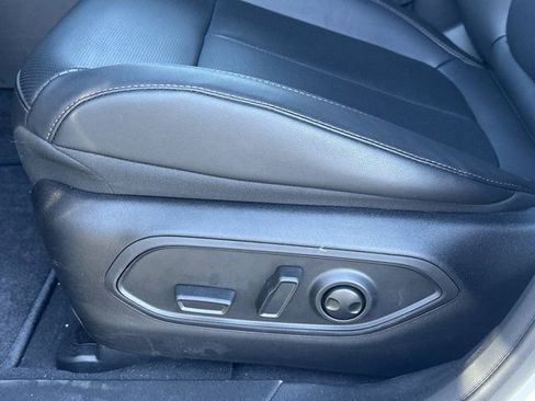 New 2026 Jeep Cherokee Laredo image 10