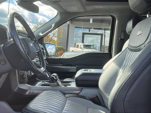 Used 2022 Ford F150 Limited image 10