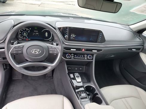 Used 2022 Hyundai Sonata Limited image 10