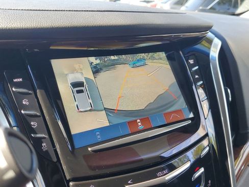 Used 2018 Cadillac Escalade Luxury image 32