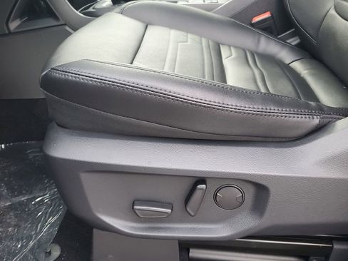 New 2025 Ford Ranger Lariat w/ Black Appearance Package image 8