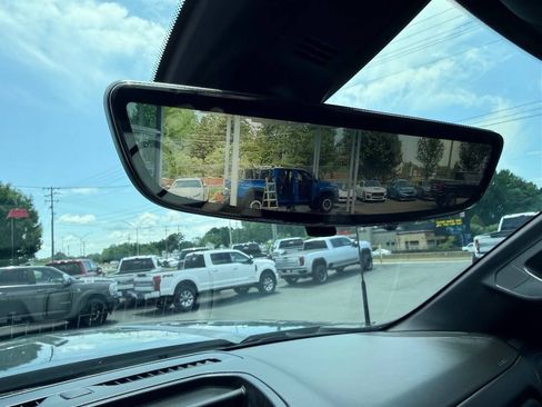 Used 2020 GMC Sierra 3500 AT4 w/ AT4 Premium Package AWD/4WD image 35