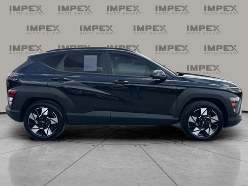 Used 2025 Hyundai Kona SEL image 6
