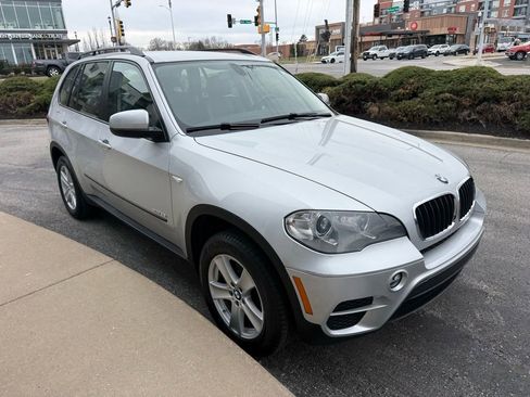 Used 2013 BMW X5 xDrive35i image 3