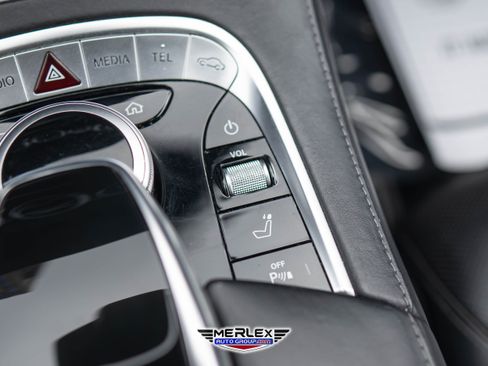 Used 2020 Mercedes-Benz S 560 4MATIC Sedan w/ Premium Package image 40