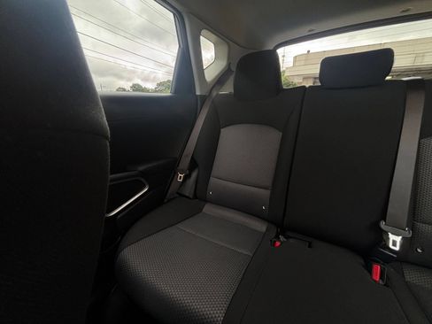 Used 2025 Kia Soul LX w/ LX Technology Package FWD image 37