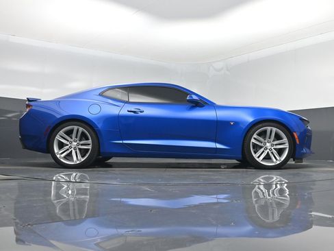 Used 2018 Chevrolet Camaro SS image 16