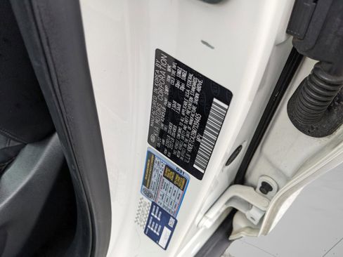 Used 2021 Kia Seltos SX w/ SX Sunroof Package image 40