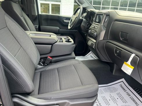 New 2025 Chevrolet Silverado 1500 Custom image 16