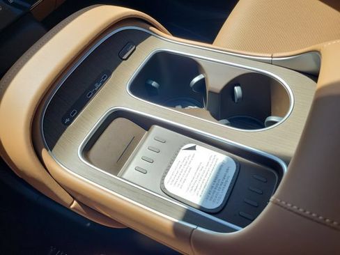 New 2026 Hyundai Palisade Calligraphy AWD/4WD image 16